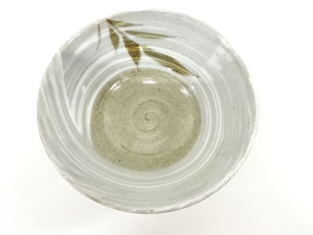 茶道具　編笠形、刷毛目のお茶碗、時代物　骨董品、美術品 茶道具 編笠形、刷毛目のお茶碗、時代物 骨董品、美術品 茶道具